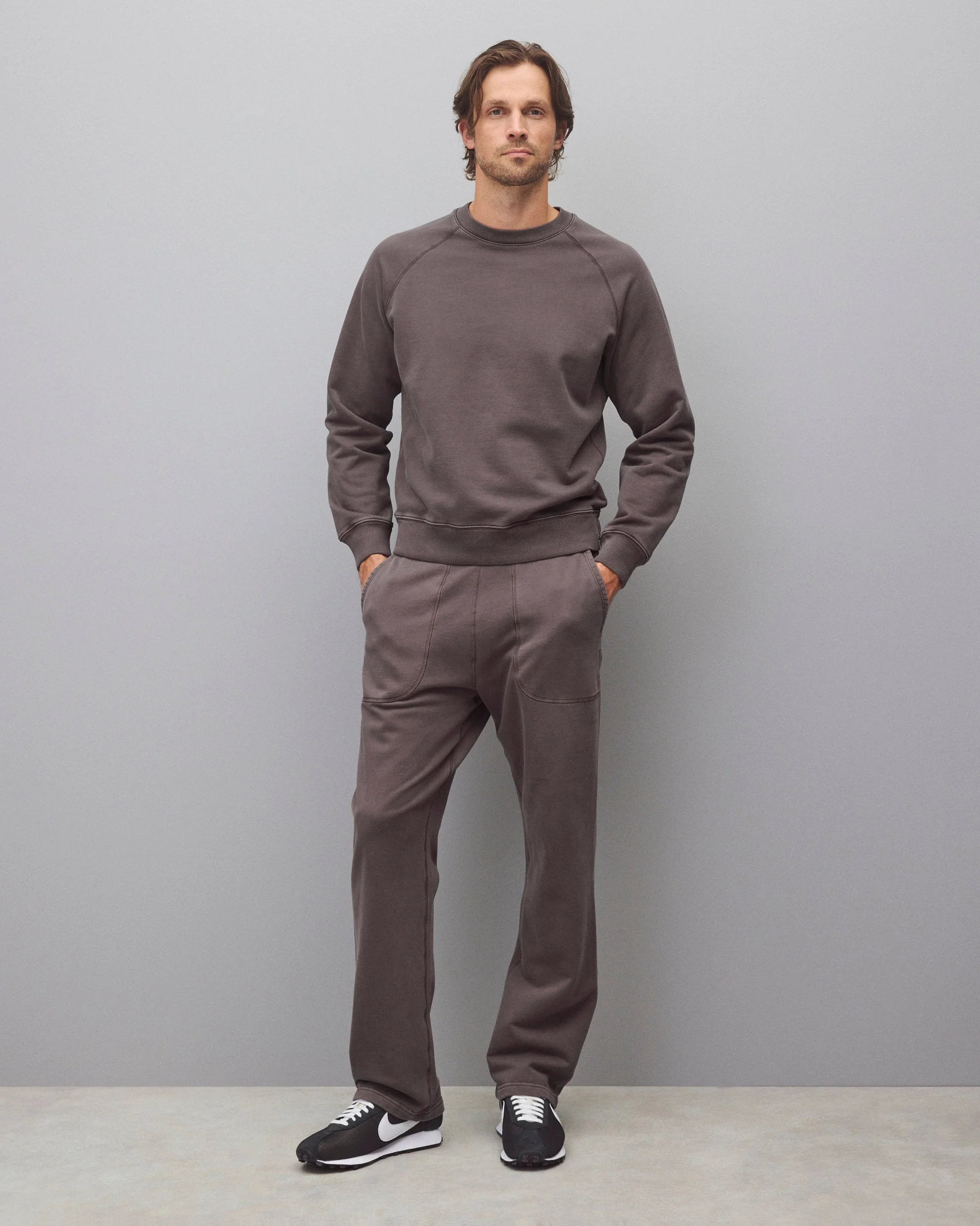 Midweight Terry Fadeaway Standard Sweatpant - Image 2