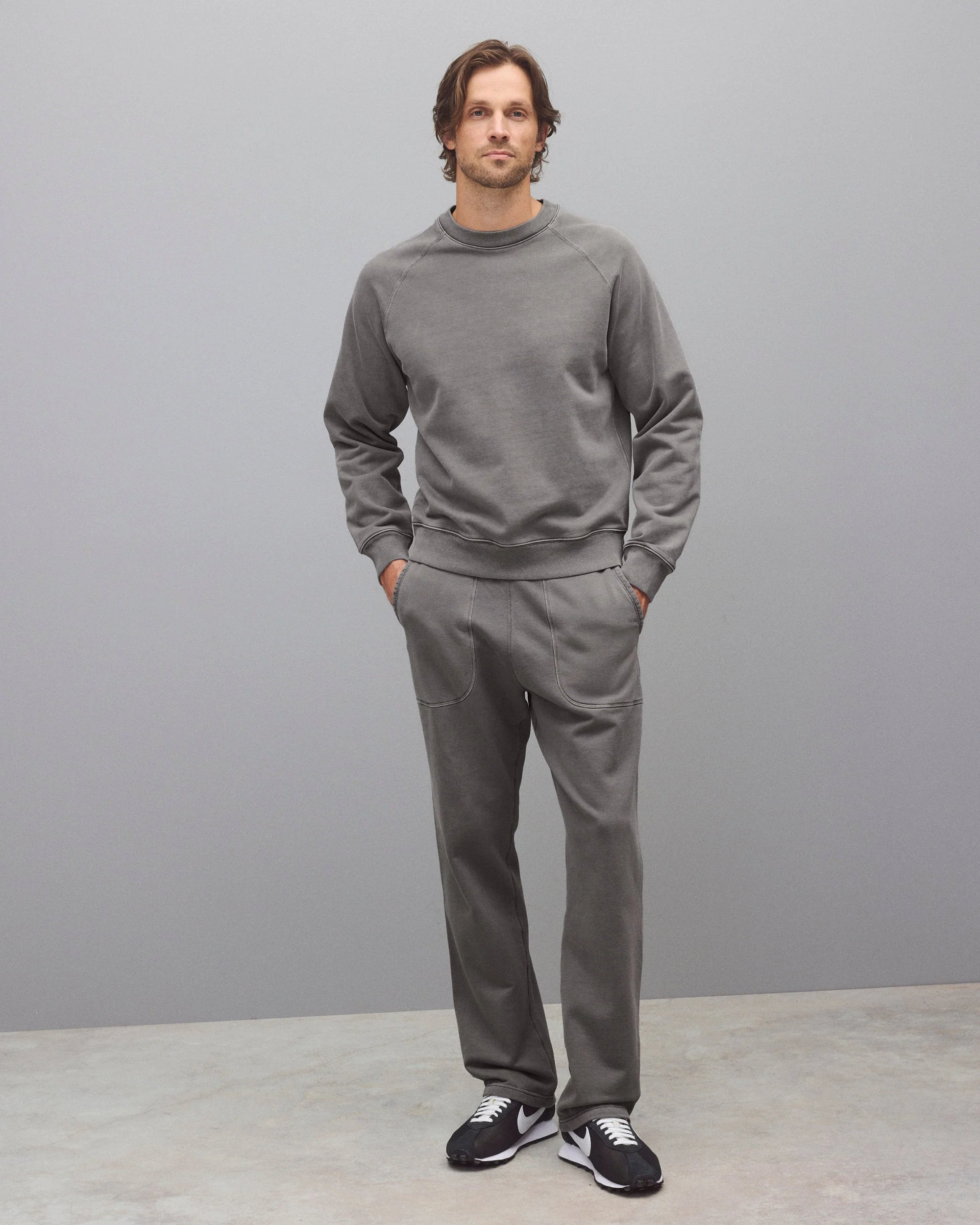 Midweight Terry Fadeaway Standard Sweatpant - Image 2