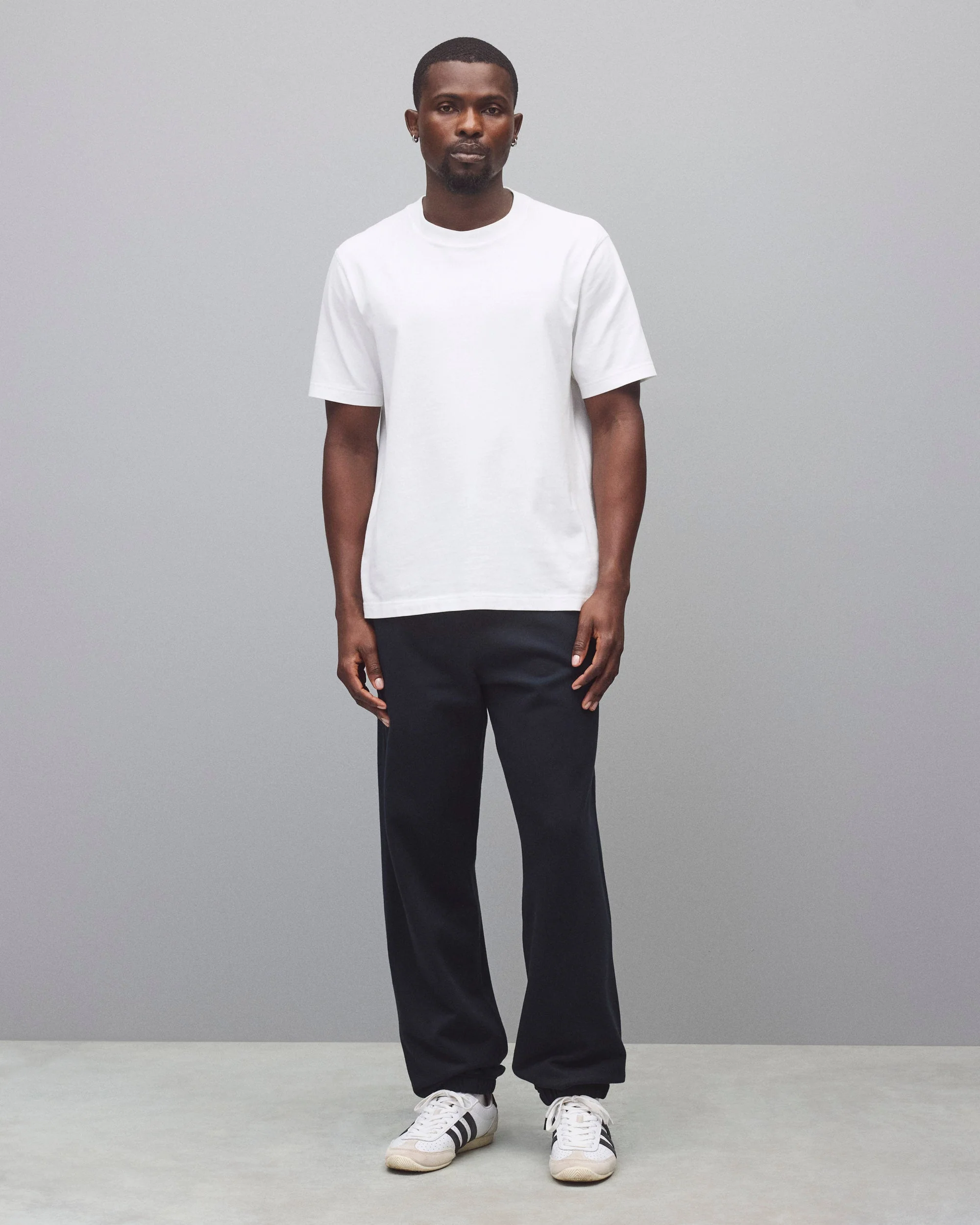 Midweight Terry Relaxed Cuffed Sweatpant - Image 2